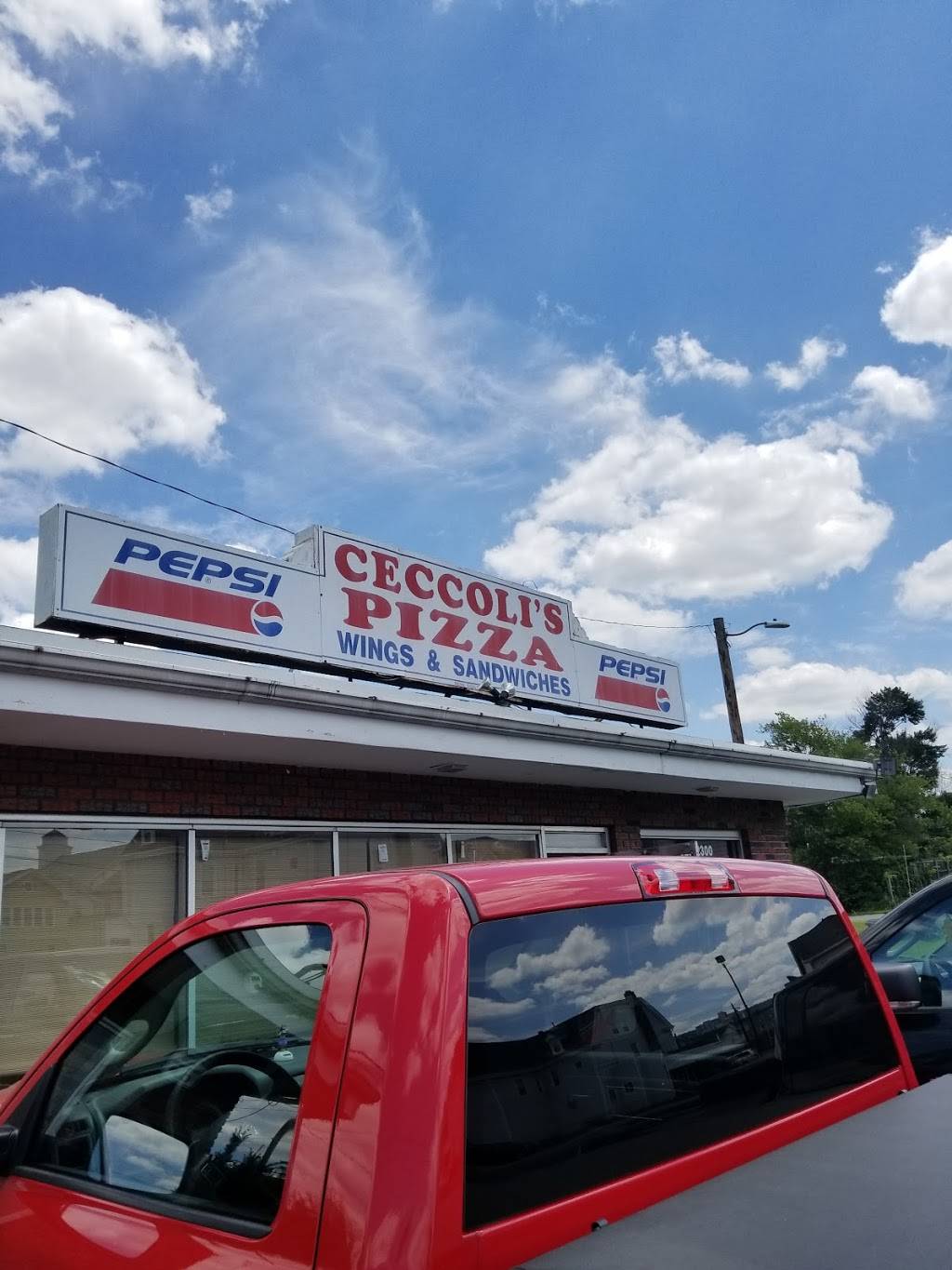 Ceccolis Pizza | restaurant | 13 Woodward St, Wilkes-Barre, PA 18705, USA | 5708292300 OR +1 570-829-2300