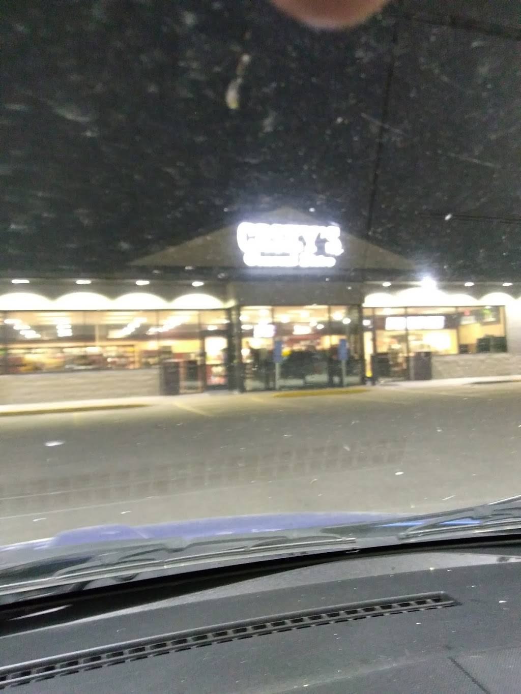 Caseys | meal takeaway | 4901 86th St, Urbandale, IA 50322, USA | 5157271332 OR +1 515-727-1332