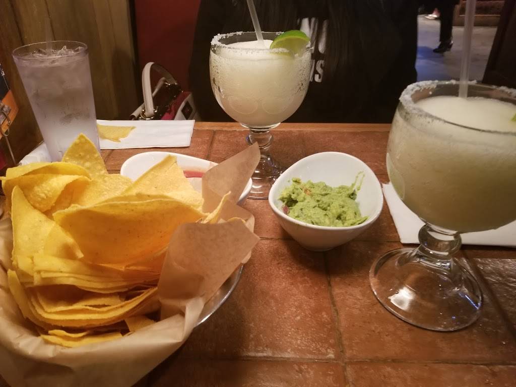 On The Border Mexican Grill & Cantina | meal takeaway | 220 Indian River Rd, Orange, CT 06477, USA | 2036874300 OR +1 203-687-4300