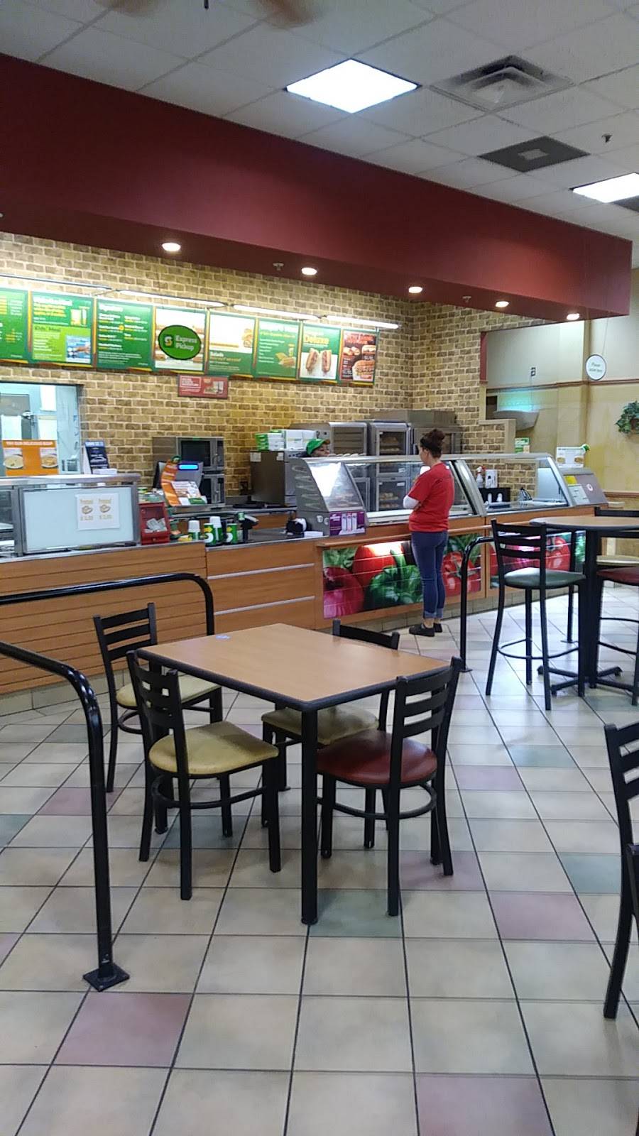 Subway Restaurants | restaurant | Walmart Supercenter 508 10th St. East Wal-Mart, #3370, Palmetto, FL 34221, USA | 9417228308 OR +1 941-722-8308