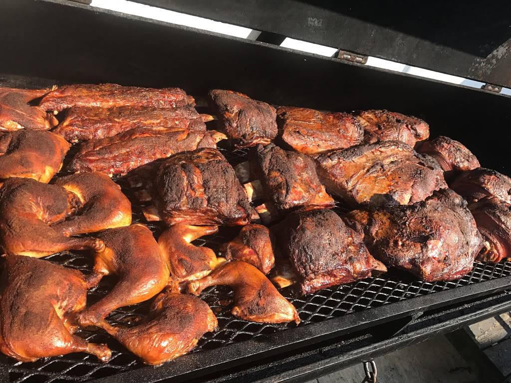 TenderBones Rib Shack | restaurant | 2504 Red Lion Rd, Bear, DE 19701, USA | 3028327427 OR +1 302-832-7427