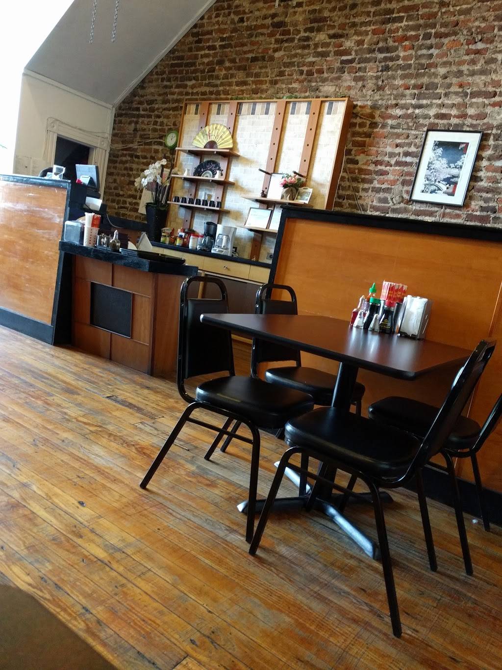 Grace Noodle | restaurant | 1823 E Main St, Richmond, VA 23223, USA | 8048550495 OR +1 804-855-0495