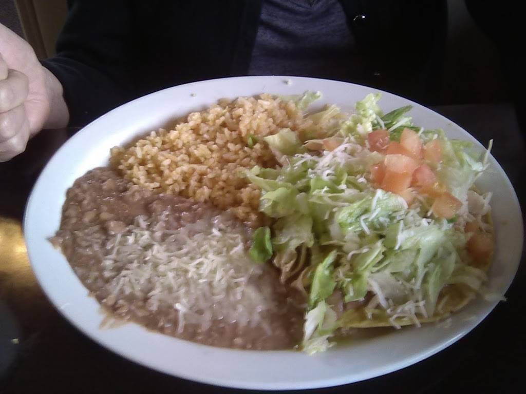Javis Mexican Restaurant | restaurant | 118 E Monte Vista Ave, Turlock, CA 95382, USA | 2096349463 OR +1 209-634-9463