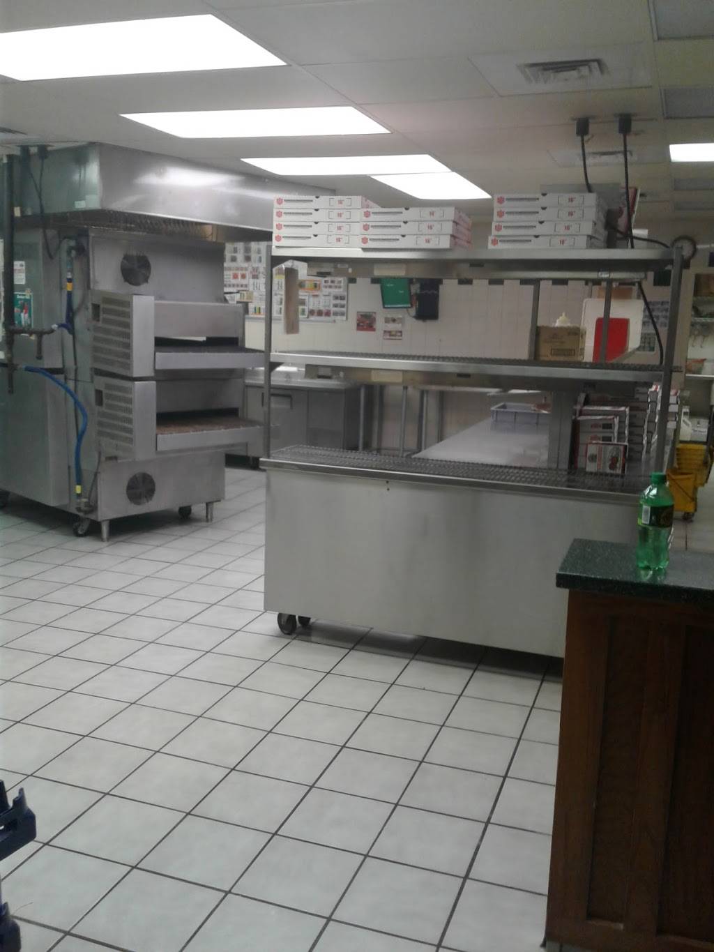 Papa Johns Pizza | restaurant | 220 W Douglas Ave Ste 7272, Wichita, KS 67202, USA | 3162647272 OR +1 316-264-7272