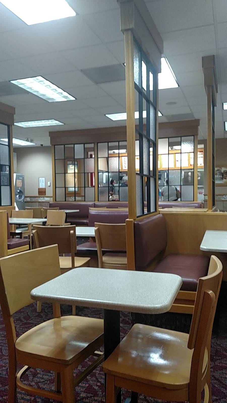 Wendys | restaurant | 2575 Nicholasville Rd, Lexington, KY 40503, USA | 8592774311 OR +1 859-277-4311