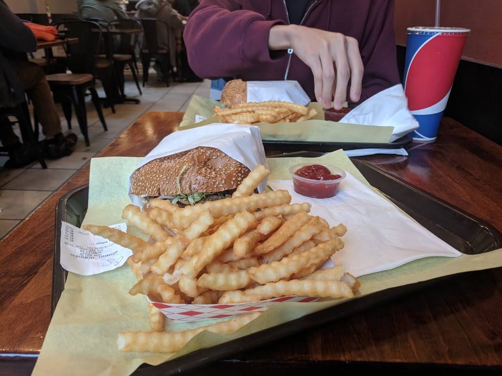 Bongo Burger | restaurant | 2154 Center St, Berkeley, CA 94704, USA | 5105487700 OR +1 510-548-7700