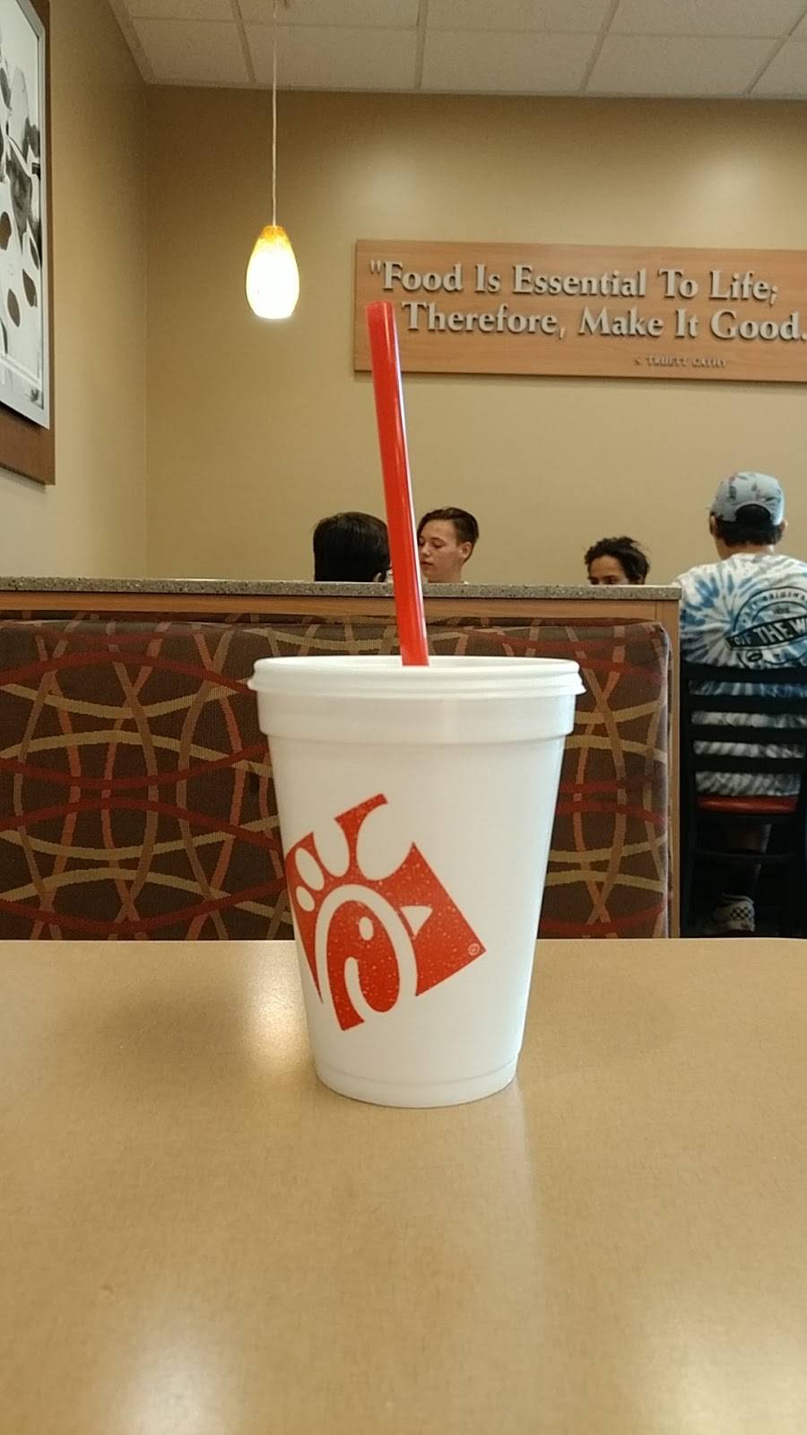 Chick-fil-A | restaurant | 1647 E Imperial Hwy, Brea, CA 92821, USA | 7146740233 OR +1 714-674-0233