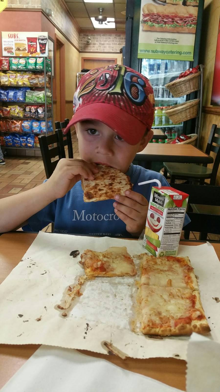 Subway Restaurants | restaurant | 150 Old County Rd, Brisbane, CA 94005, USA | 4154671442 OR +1 415-467-1442