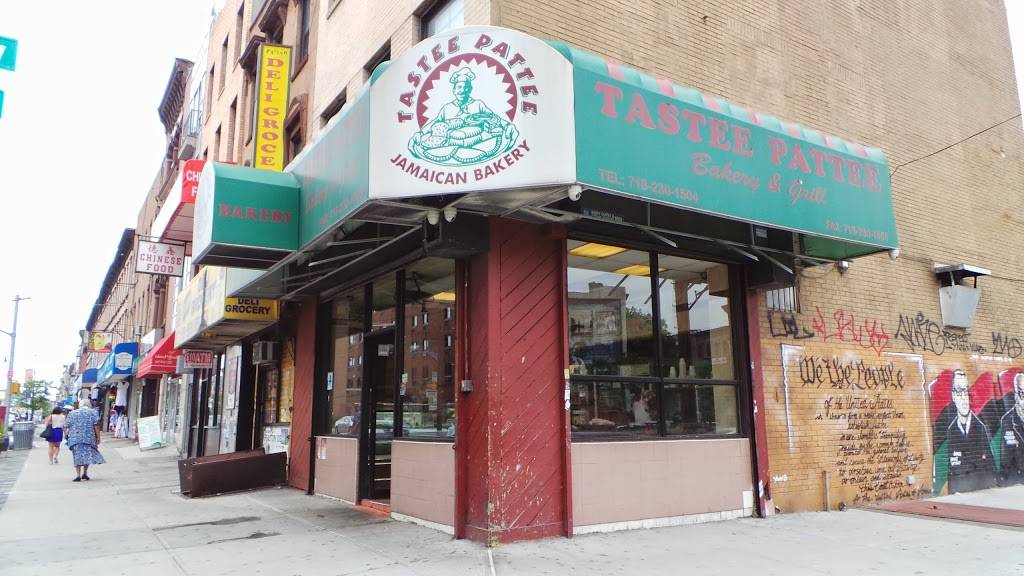 Tastee Pattee Ltd | restaurant | 1371 Fulton St, Brooklyn, NY 11216, USA | 7182301504 OR +1 718-230-1504