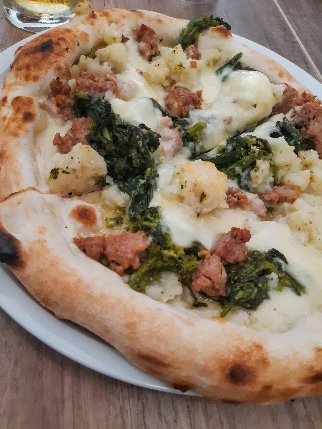 Pizzeria Via Mercanti Yonge | restaurant | 2075 Yonge St, Toronto, ON M4S 2A4, Canada | 4167922294 OR +1 416-792-2294