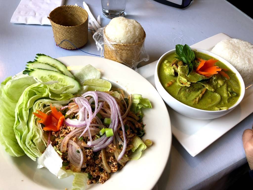 Mikado Thai Esan | restaurant | 7003 Lee Hwy #1731, Chattanooga, TN 37421, USA | 4238993236 OR +1 423-899-3236