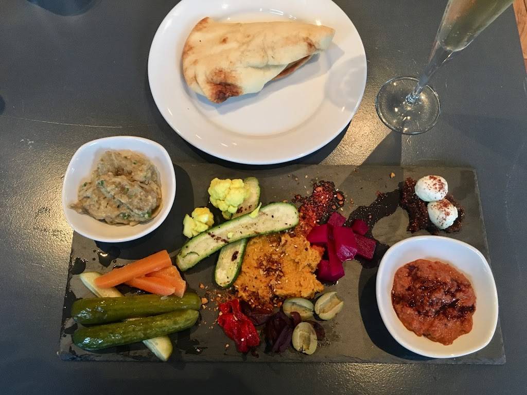 Utopia | restaurant | 96 Hammond St, Bangor, ME 04401, USA | 2075731136 OR +1 207-573-1136