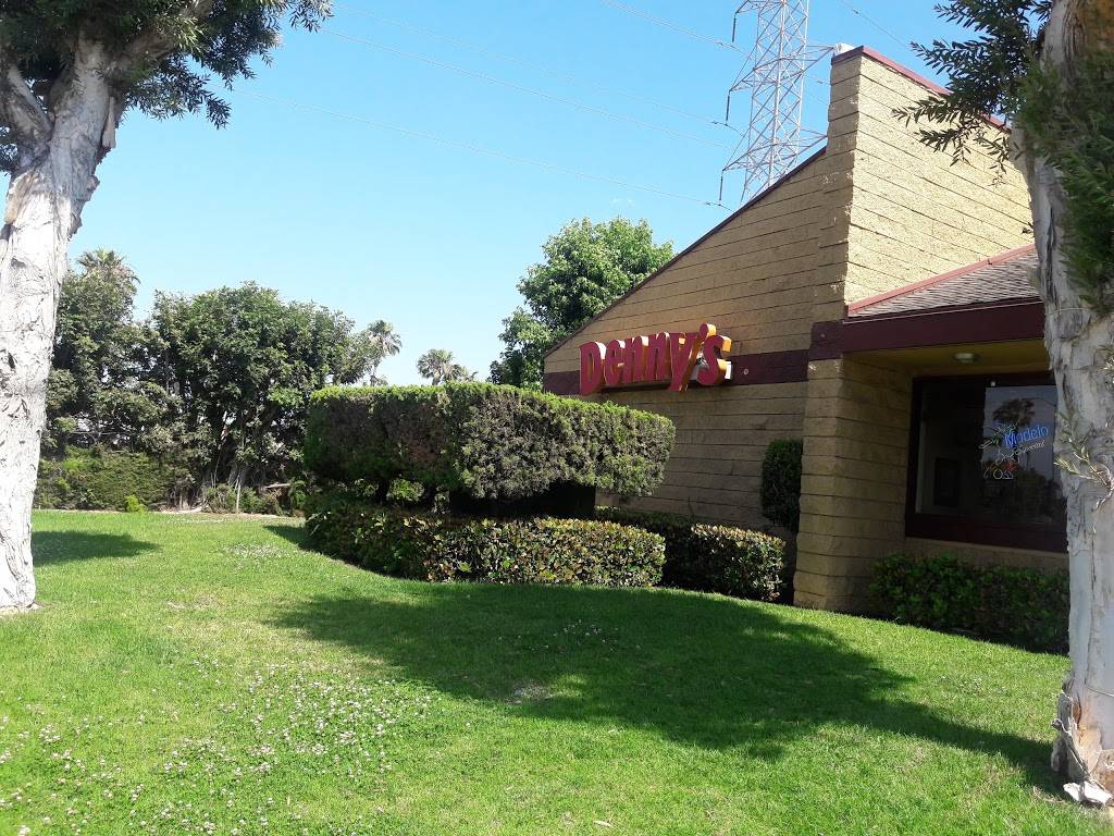 Dennys | restaurant | 600 Carson Plaza Dr, Carson, CA 90746, USA | 3105326106 OR +1 310-532-6106