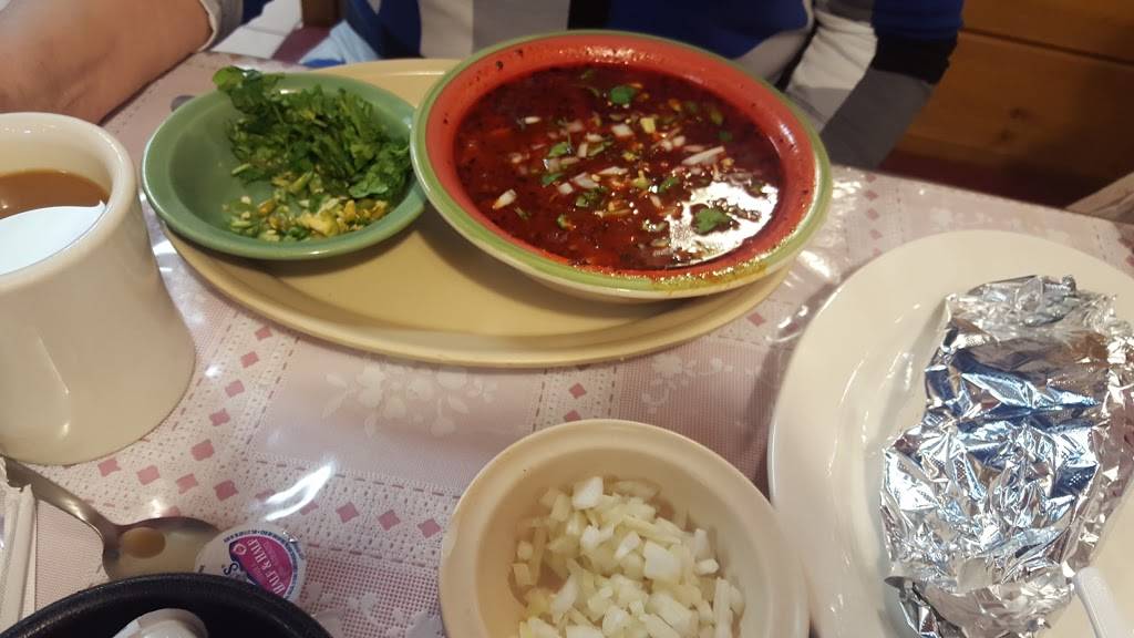 Bees Mexican Restaurant & Bakery | restaurant | 808 Lockhill Selma Rd, San Antonio, TX 78213, USA | 2103421886 OR +1 210-342-1886