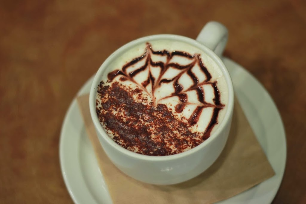 Brew N Bake | bakery | 145 Oyster Creek Dr, Lake Jackson, TX 77566, USA | 9792971433 OR +1 979-297-1433