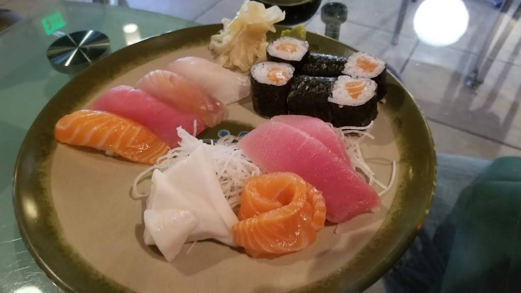 Hana Sushi | restaurant | 16911 E Quincy Ave A4, Aurora, CO 80015, USA | 3036806099 OR +1 303-680-6099