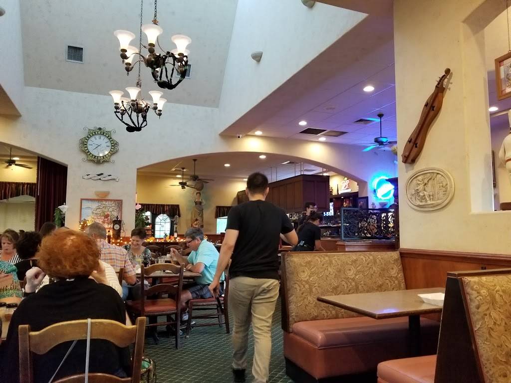 Angelos Italian Restaurant | restaurant | 2270 Vindale Rd, Tavares, FL 32778, USA | 3523432757 OR +1 352-343-2757