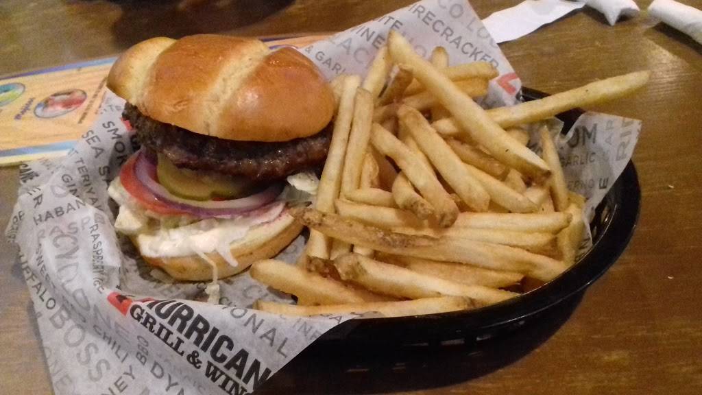 Hurricane Grill & Wings | meal takeaway | 13520 S Apopka Vineland Rd, Orlando, FL 32821, USA | 4079389090 OR +1 407-938-9090