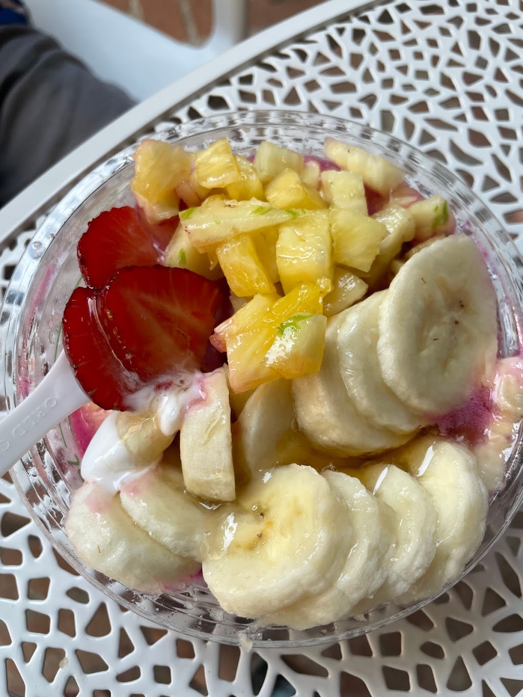 Bear Fruit Bowls and Coffee | restaurant | 260 S Tarragona St, Pensacola, FL 32502, USA | 8509129799 OR +1 850-912-9799