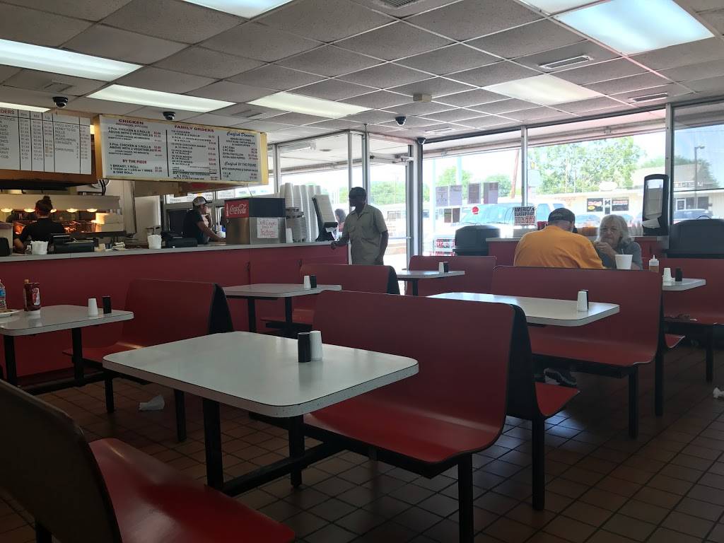 Jims Krispy Fried Chicken | restaurant | 312 E Milam St, Mexia, TX 76667, USA | 2545625035 OR +1 254-562-5035