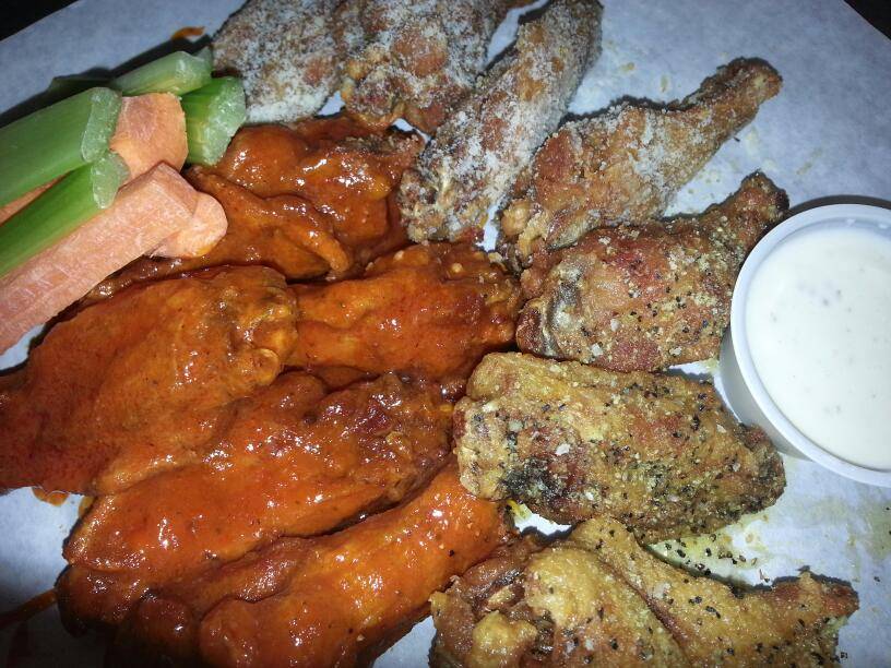 Wing Factory | meal takeaway | 6330 E Golf Links Rd # 132, Tucson, AZ 85730, USA | 5207459464 OR +1 520-745-9464