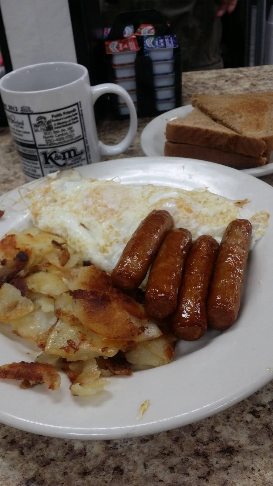 Bill & Marys Diner & Creative Catering | restaurant | 1022 N Main St, North Canton, OH 44720, USA | 3304949036 OR +1 330-494-9036