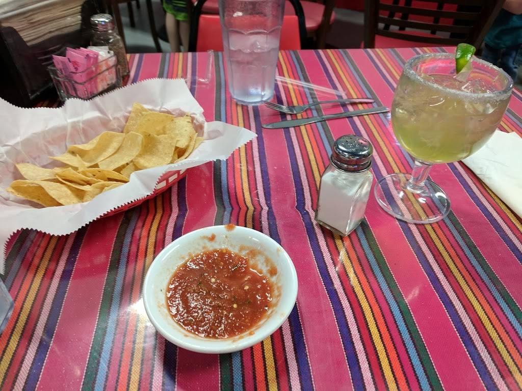 Joses Cantina Restaurant | restaurant | 1021 State Hwy 87, Crystal Beach, TX 77650, USA | 4096841180 OR +1 409-684-1180