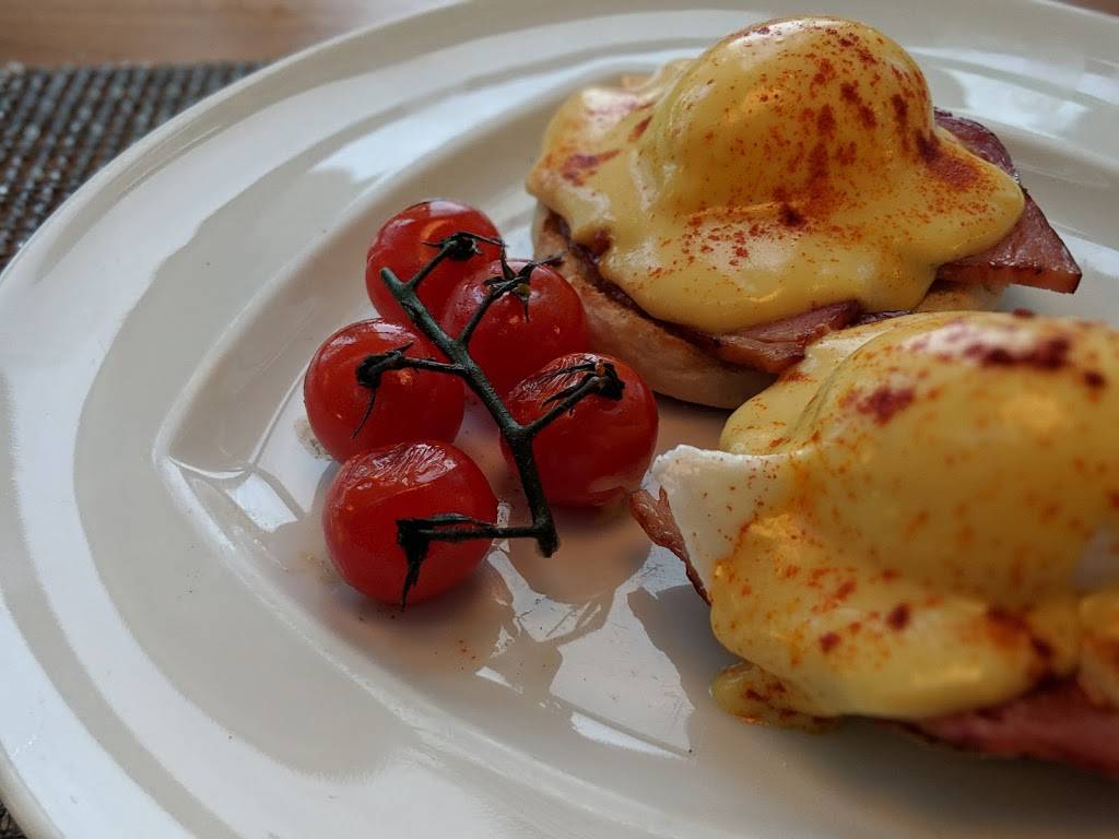 Centennial | restaurant | 300 Reunion Blvd, Dallas, TX 75207, USA | 2147127148 OR +1 214-712-7148