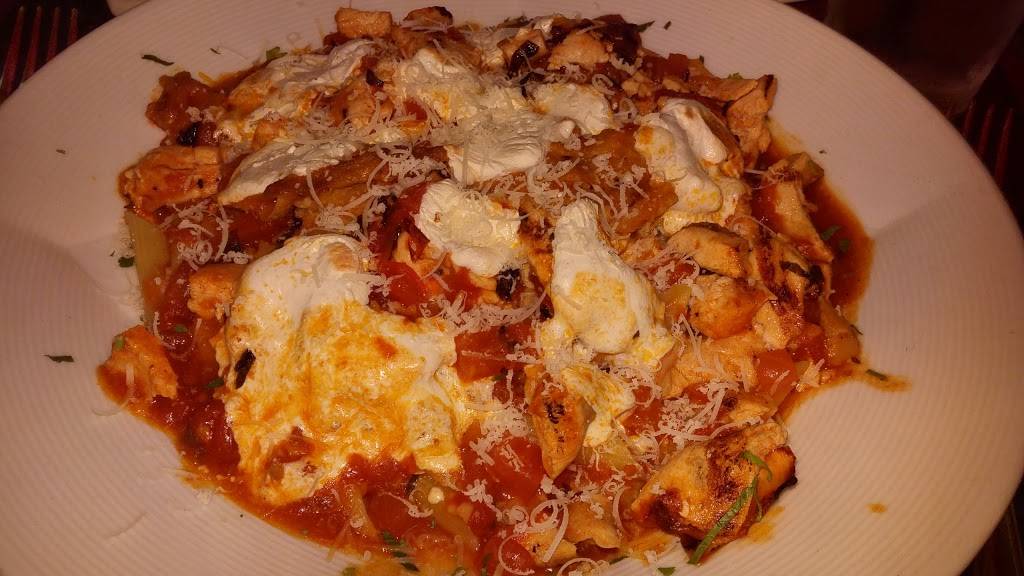 Adolfos | restaurant | 254 Worthington St, Springfield, MA 01103, USA | 4137465000 OR +1 413-746-5000