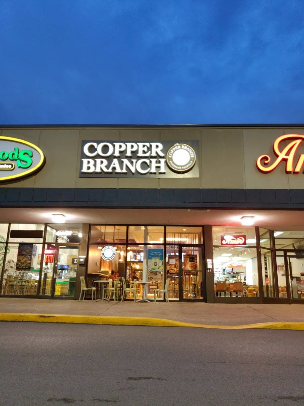 Copper Branch | restaurant | 3343 Boulevard des Sources, Dollard-des-Ormeaux, QC H9B 1Z8, Canada | 5144216666 OR +1 514-421-6666