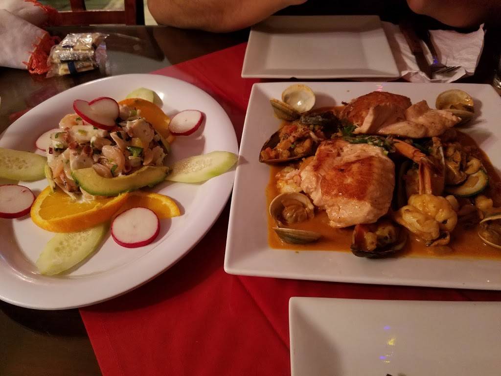 Los Gallos | restaurant | 951 Wolf St, Philadelphia, PA 19148, USA | 2155511245 OR +1 215-551-1245