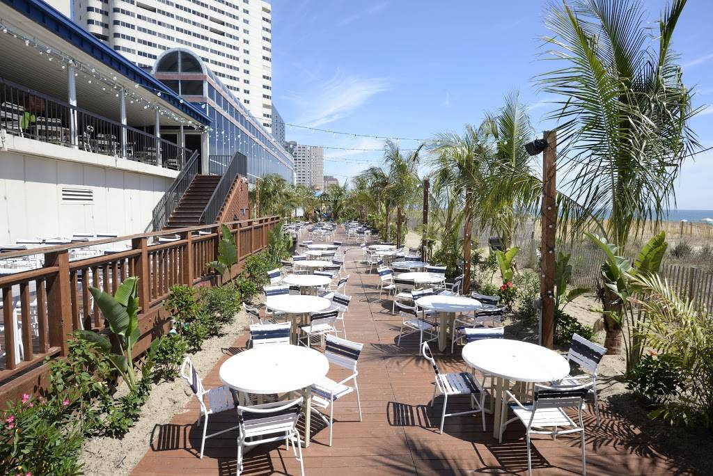 Lennys Beach Bar & Grill | restaurant | 10100 Coastal Hwy, On The Beach, Ocean City, MD 21842, USA | 4105247500 OR +1 410-524-7500