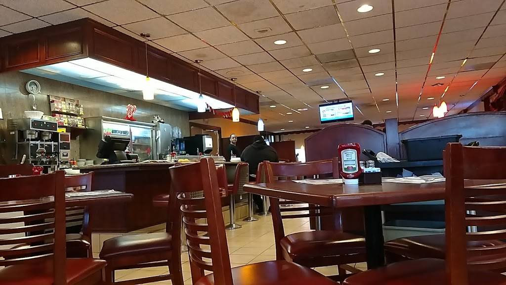 Prestige Diner | restaurant | 610 NJ-33, East Windsor, NJ 08520, USA | 6094431211 OR +1 609-443-1211