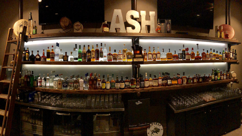 American SmokeHouse | restaurant | 719 3rd Ave, West Point, GA 31833, USA | 7065013600 OR +1 706-501-3600