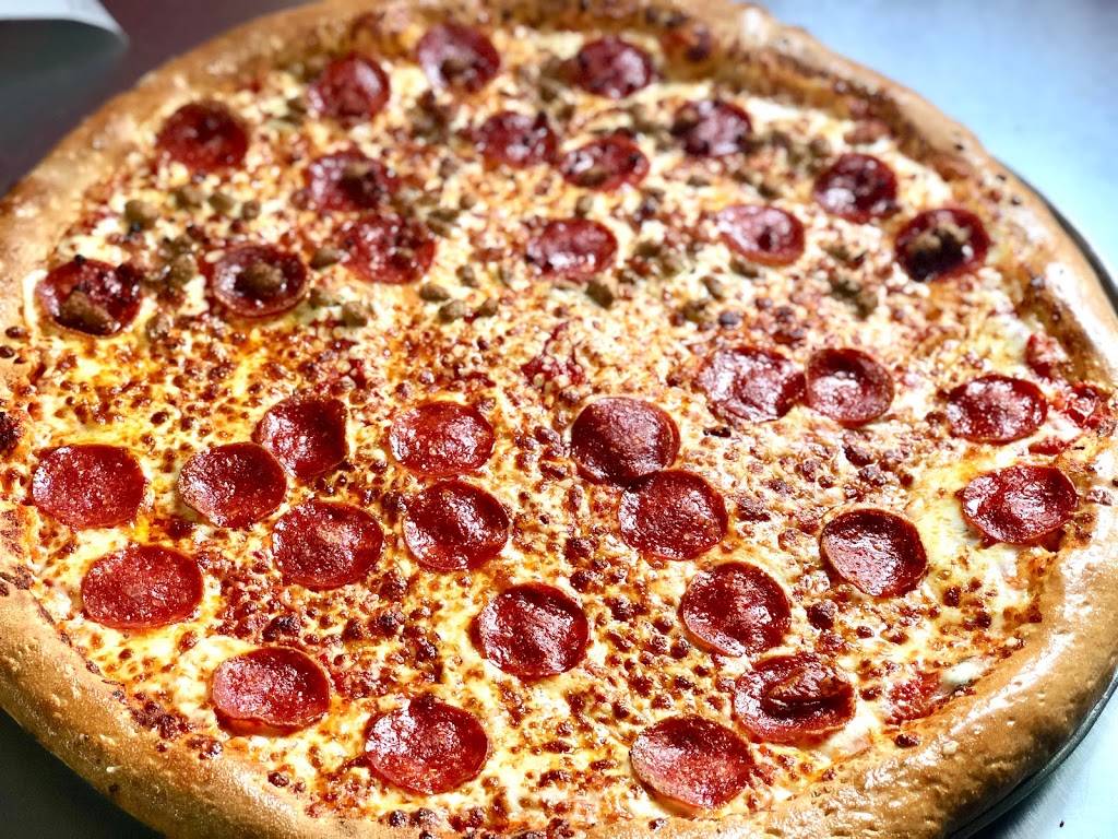 TITOS PIZZA DELHI | restaurant | 384 James St, Delhi, ON N4B 2B7, Canada | 5195821919 OR +1 519-582-1919