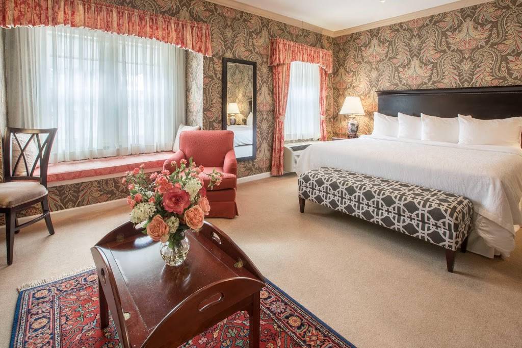 Carnegie Inn & Spa, An Ascend Hotel Collection Member | restaurant | 100 Cricklewood Dr, State College, PA 16803, USA | 8142342424 OR +1 814-234-2424