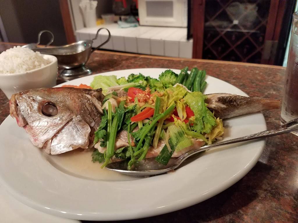 Sivalai Thai Cuisine | restaurant | 130 Sconticut Neck Rd, Fairhaven, MA 02719, USA | 5089992527 OR +1 508-999-2527