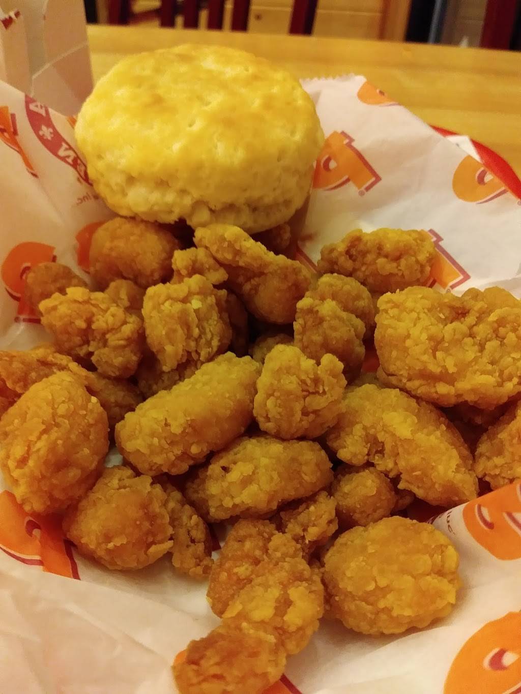 Popeyes Louisiana Kitchen | restaurant | 7302 Midlothian Turnpike, Richmond, VA 23225, USA | 8047458777 OR +1 804-745-8777