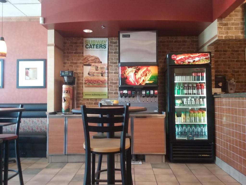 Subway Restaurants | restaurant | 550 W. Baseline Road, Suite A-103, Frys Vineyard, Mesa, AZ 85210, USA | 4807333791 OR +1 480-733-3791