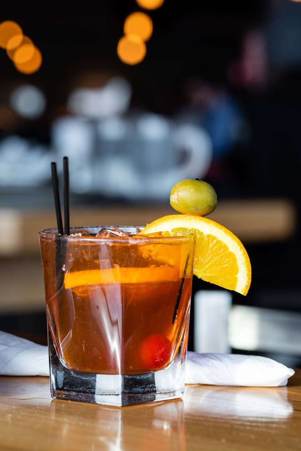 Waypoint Public House | restaurant | 320 W Broadway E, Monona, WI 53716, USA | 6082220224 OR +1 608-222-0224