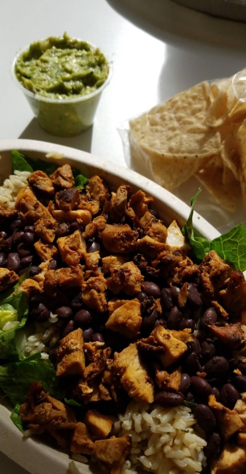 Chipotle Mexican Grill | restaurant | 2735 W University Dr Suite 1051, Denton, TX 76201, USA | 9402430762 OR +1 940-243-0762