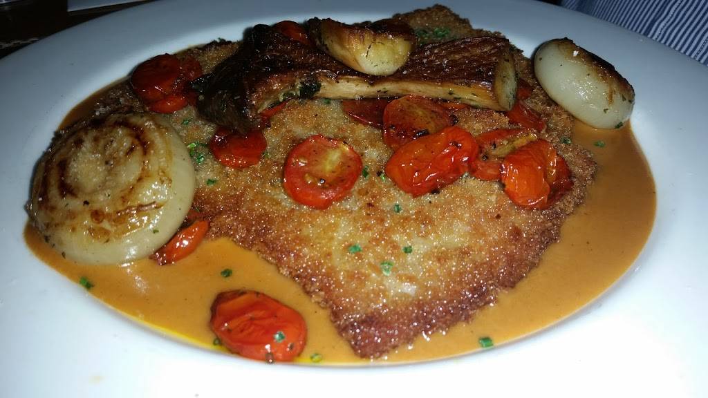 Trattoria Lucca | restaurant | 5760, 41 Bogard St # A, Charleston, SC 29403, USA | 8439733323 OR +1 843-973-3323