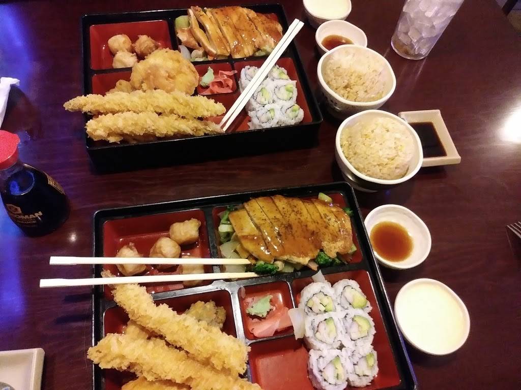 Makoto | restaurant | 2182 US-41, Greenbrier, TN 37073, USA | 6158630179 OR +1 615-863-0179