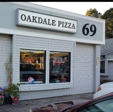 Oakdale Pizza | restaurant | 69 N Turnpike Rd, Wallingford, CT 06492, USA | 2032659282 OR +1 203-265-9282