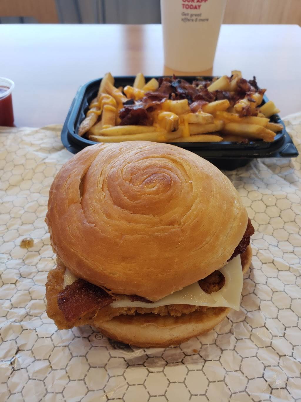 Wendys | restaurant | 1117 Harrisburg Pike, Lancaster, PA 17603, USA | 7173931065 OR +1 717-393-1065