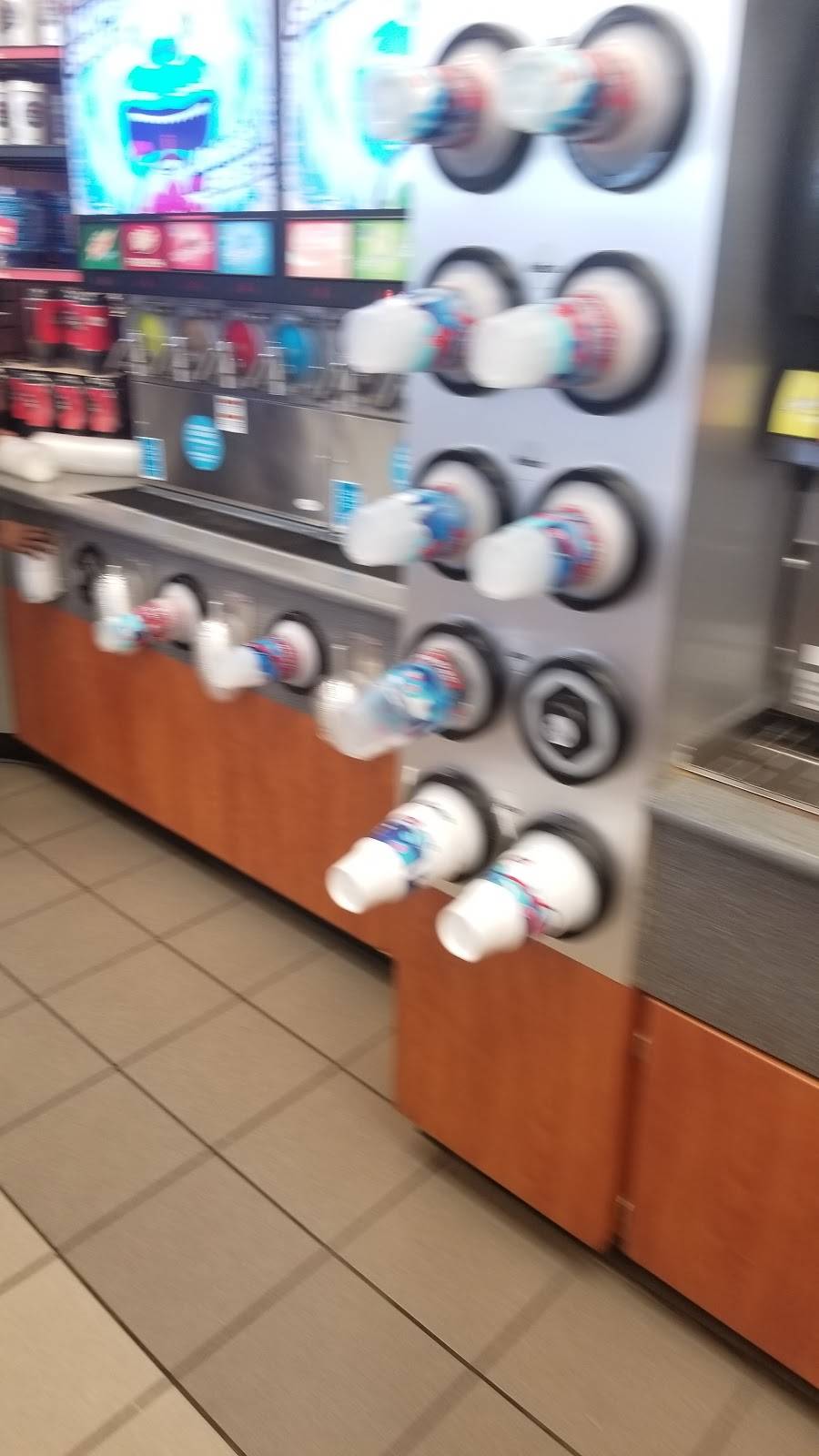 RaceTrac | bakery | 3725 Pine Ridge Rd, Naples, FL 34109, USA | 2395978700 OR +1 239-597-8700