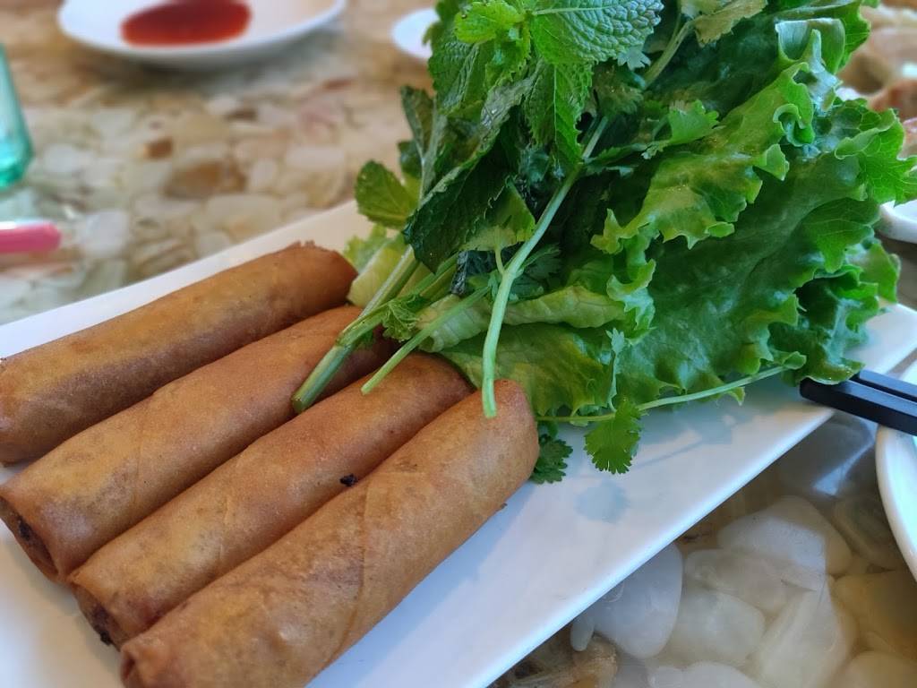 Jenni Pho Restaurant | restaurant | 7855 S Rainbow Blvd, Las Vegas, NV 89139, USA | 7022690348 OR +1 702-269-0348