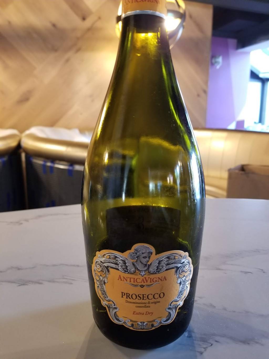 Jesters GastroPub | restaurant | 1107 Lorne Park Rd, Mississauga, ON L5H 3A1, Canada | 9052719915 OR +1 905-271-9915