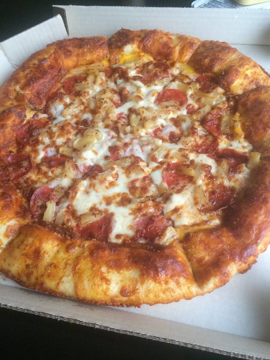 Pizza Hut | restaurant | 2226 N Collins St, Arlington, TX 76011, USA | 8174607000 OR +1 817-460-7000