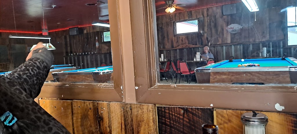 J & F Billiards | restaurant | 415 S Washington St, Clinton, KY 42031, USA | 2702078275 OR +1 270-207-8275